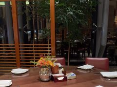 -松山湖凯悦酒店·Café自助餐厅·周末火舞秀表演