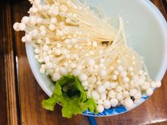 -辣莊重庆老火锅(滕州店)