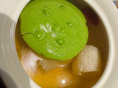 厚竹笙鸡汁炖莲蓬-上座·外滩源