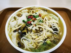 酸菜鱼米线-金陵科技学院（幕府校区）食堂