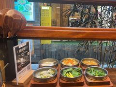 -银米·云南传统过桥米线(双廊黑金冠店)