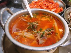 泡菜肥牛汤-本炙炭烤·蒲烧活鳗料理店(金沙洲店)