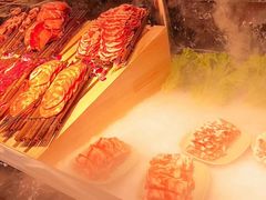 -釜御山海鲜烤肉火锅自助(新城市中心店)