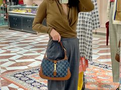 -Gucci(青岛海信广场店)