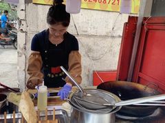-小红车炸蛋葱油饼