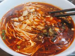 红汤面底-裕兴记•蟹黄面馆(人民广场店)