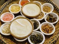 -包整·丝娃娃(一览甲秀楼风景店)