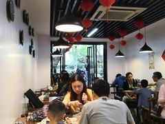 大堂-金原鸭血粉丝汤·汤包·脆皮烤鸭(南京博物院店)