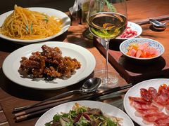 -肆海小川菜酒馆Wine Bistro (青年路店)