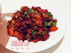 -巷子宽·酸菜鱼(迪士尼小镇店)