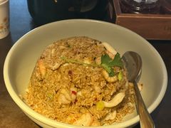 -大头虾越式风味餐厅(光明广场店)