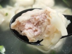 三鲜大馄饨-万寿斋(山阴路店)