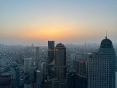 -云中捞高空旋转餐厅(商茂世纪广场店)