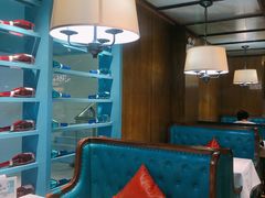 -领鲜活海鲜榴莲自助火锅(东门店)