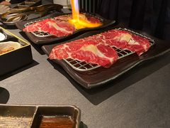 -铭牛烧肉·和牛海鲜自助(高新月牙湖店)