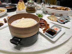 -柒园·三十年创意杭帮菜(龙湖滨江天街店)