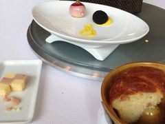 餐前甜点-AZUR聚(香格里拉饭店)