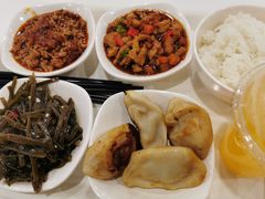 -浦东图书馆读者餐厅