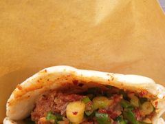 -曾笼笼牛肉饼