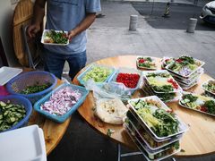 -官塘陈记鱼生·潮汕砂锅粥·牛肉火锅(潮枫路总店)