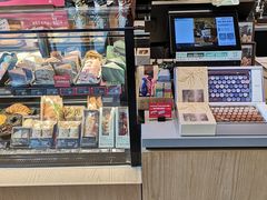 -星巴克(上海长宁来福士1F店)