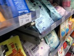 -便利蜂(新中关购物中心B1层店)