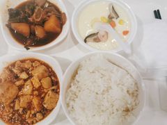 -浦东图书馆读者餐厅