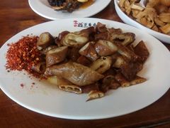 -老鼎万春卤菜(五代传承创始老店)