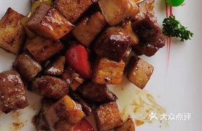 Black Pepper Mushroom Beef Cubes