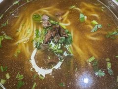 -超越海鲜屋(飞龙物业店)