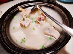 咸猪手萝卜煲-涌上外婆桥(南塘店)