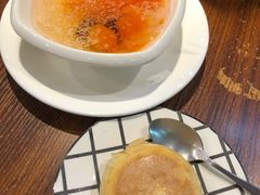 木瓜冰糖炖雪燕-龟金正·港式甜品(客村店)