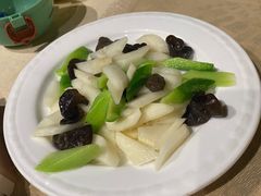 -楼外楼(西湖景区孤山路店)