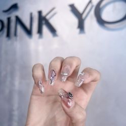-Pink You美甲洗眉纹绣定制中心