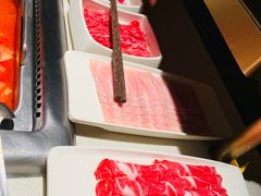 -海底捞火锅鲜切牛肉主题店(长寿路店)