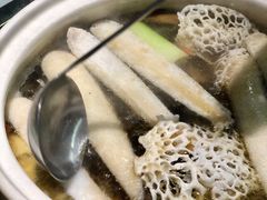 招牌秘制土鸡锅底-名善山珍·野生菌汤锅(文殊院店)