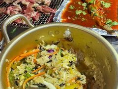 马路牙子拌饭-马路牙子地桌烤肉(工体店)