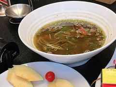 -有红鸡毛店·川菜(建设路店)