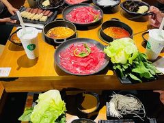 -呷哺呷哺 黄金牧场 (欢乐谷店)