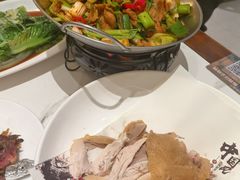 -梅利汴京烤鸭•开封豫菜地标店(东大街店)