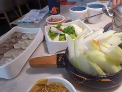 -左庭右院鲜牛肉火锅(浦江欢乐颂店)