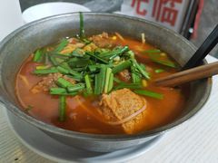 -铁锅哥米线