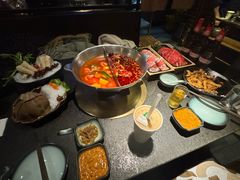 -湊湊火锅·茶憩(新中关购物中心店)