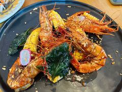 惹味胡椒虾配烤玉米-CHILLAX轻乐时(侨建·Hi City店)