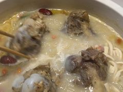-小骨煲金华砂锅(转塘金街美地店)