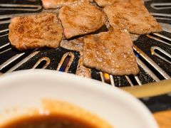 -炼火烤肉店