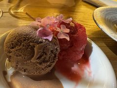 -LESCEDARS Brasserie Bistro香柏树