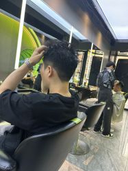 -不迫先生专业男士剪发