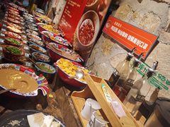 -老牌坊云南鱼豆花火锅(嵩山店)