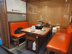 -明洞阿姨·韩式酱蟹烤肉·创意料理(方庄店)